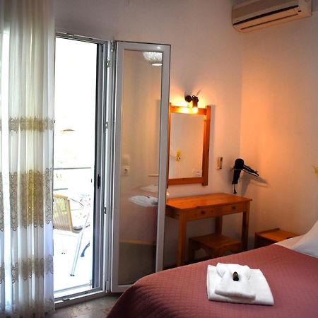 Kostas Apartments & Studios Agios Georgios Pagon Exterior photo