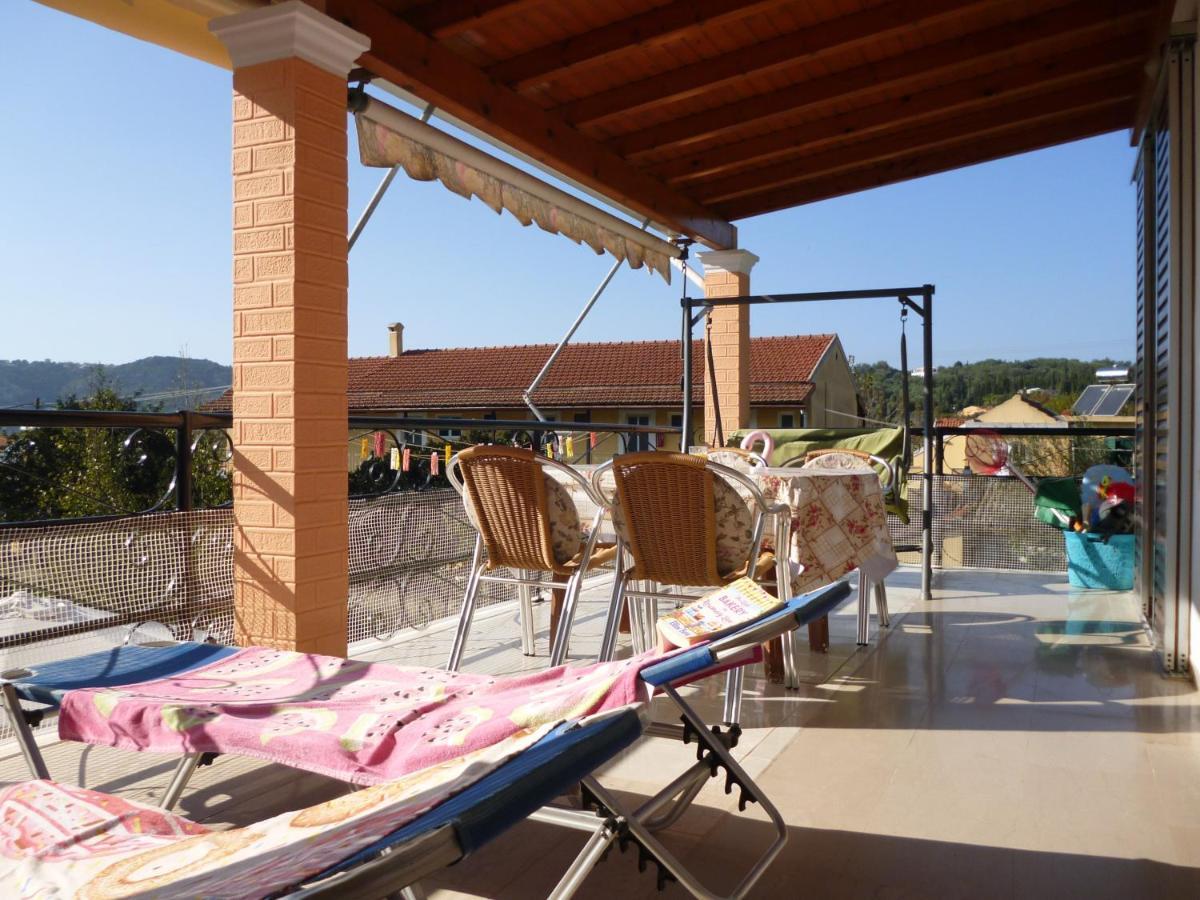 Kostas Apartments & Studios Agios Georgios Pagon Exterior photo